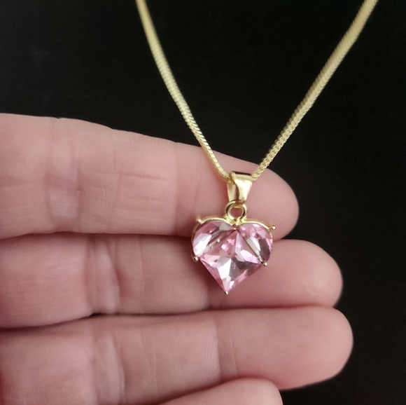 NWoT! Pink Heart Pendant Necklace and Earrings Set (P1) - Picture 2 of 6